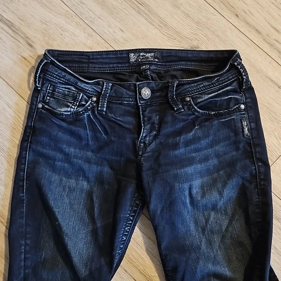 Silver Jeans - Picture 2 of 4